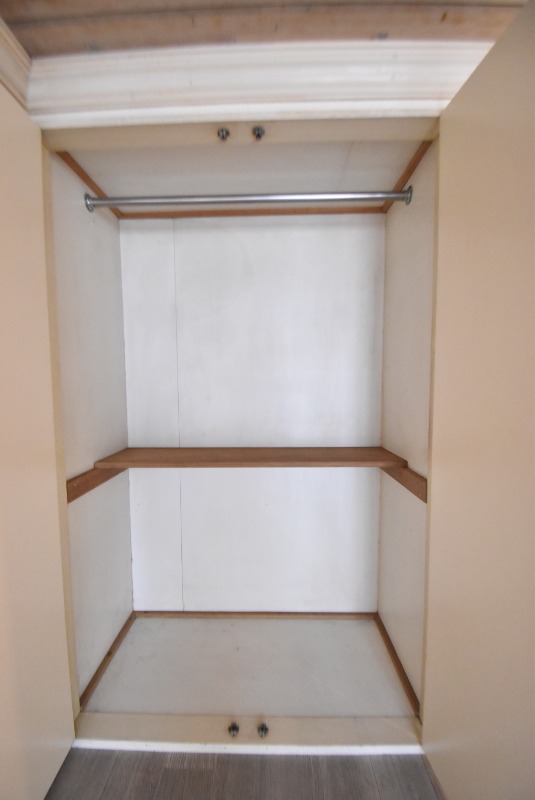 ��ʌ�����s������S���ڂ̃A�p�[�g�̎��[