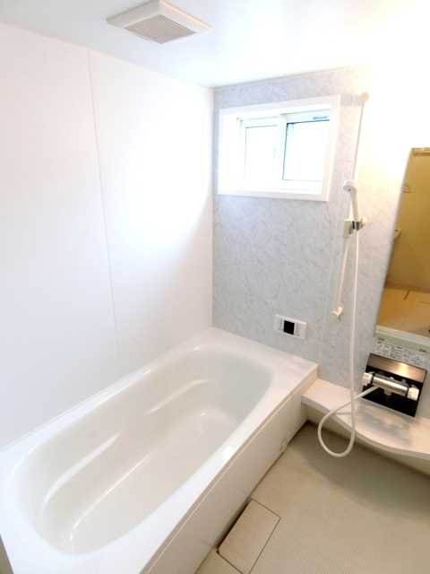 ��ʌ��������܎s��΋���S���ڂ̃A�p�[�g�̃o�X