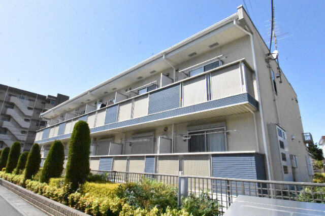 ��ʌ������s�V�����S���ڂ̃A�p�[�g�̌����O��