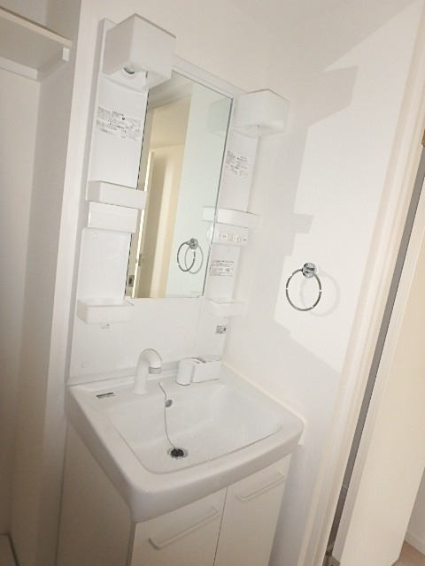 ��ʌ��������܎s�����擌��{�S���ڂ̃A�p�[�g�̐��ʏ�