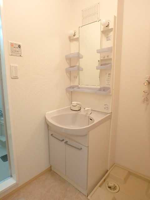 ��ʌ��������܎s�������˂Q���ڂ̃A�p�[�g�̐��ʏ�