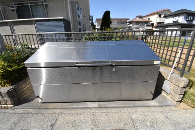 ��ʌ������s�V�����S���ڂ̃A�p�[�g�̂��̑�