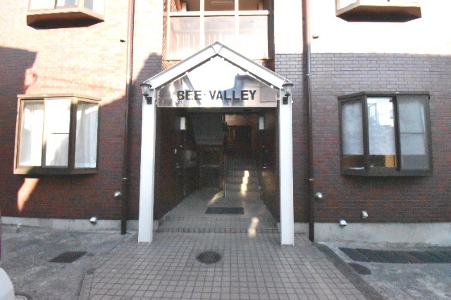 ��ʌ�����s������Q���ڂ̃}���V�����̃G���g�����X