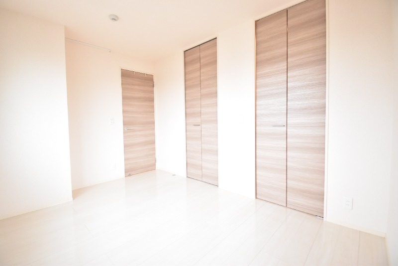 ��ʌ�����s�厚���s�k�J�̃A�p�[�g�̂��̑������E�X�y�[�X