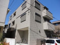 ��ʌ��������܎s������㗎���R����7-13�̃}���V�����̌����O��