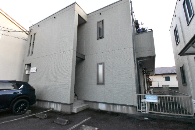 ��ʌ��������܎s�Y�a��ݒ��R���ڂ̃A�p�[�g�̌����O��