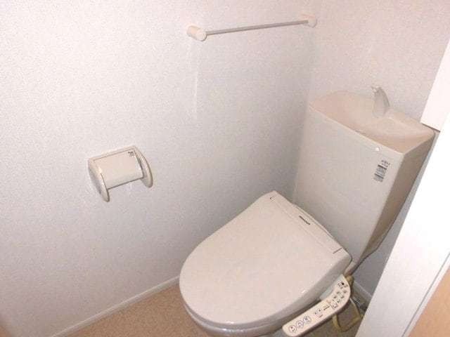 ��ʌ��������܎s�΋�厚�O���̃A�p�[�g�̃g�C��