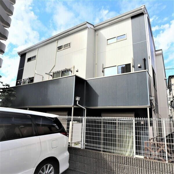 ��ʌ�����s�h���P���ڂ̃A�p�[�g�̌����O��