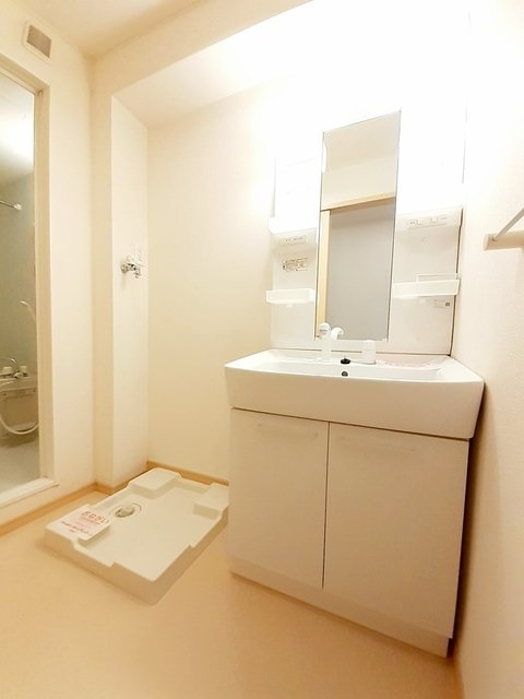 ��ʌ��������܎s��΋�㗢�P���ڂ̃A�p�[�g�̐��ʏ�