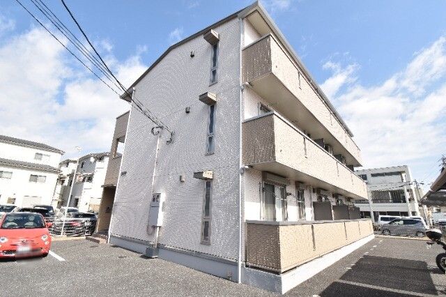 ��ʌ��������܎s��{��������P����14�̃A�p�[�g�̌����O��