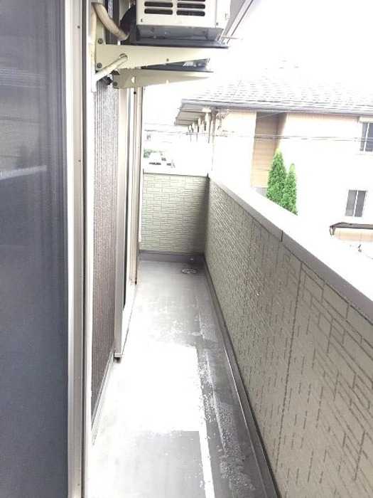 ��ʌ��������܎s��������S���ڂ̃A�p�[�g�̃o���R�j�[