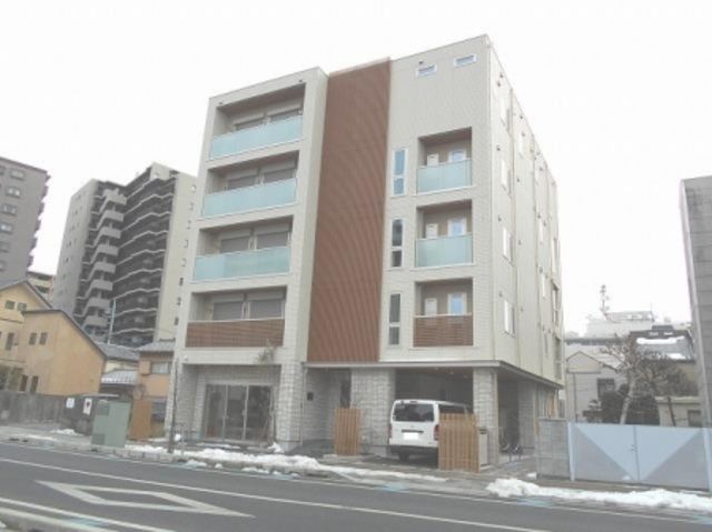 ʌ܎sYa撇Rڂ̃}V̌O