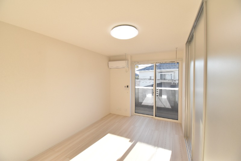 ��ʌ��������܎s����厚�w��̃A�p�[�g�̂��̑������E�X�y�[�X