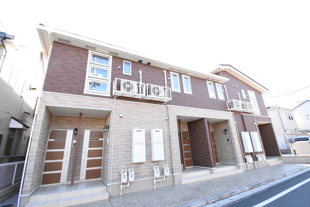 ��ʌ��������܎s�k��{�����S���ڂ̃A�p�[�g�̌����O��