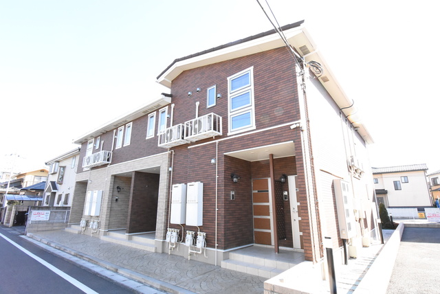 ��ʌ��������܎s�k��{�����S���ڂ̃A�p�[�g�̌����O��