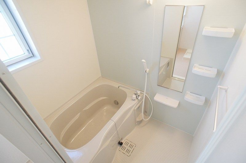 ��ʌ�����s����P���ڂ̃A�p�[�g�̃o�X