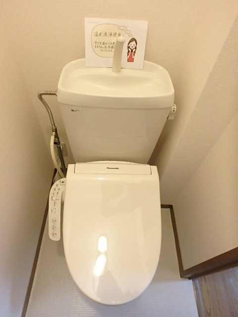 ��ʌ��������܎s�Y�a���؍�T���ڂ̃e���X�n�E�X�̃g�C��