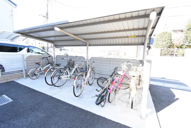 ��ʌ��������܎s�k��{�����S���ڂ̃A�p�[�g�̂��̑�