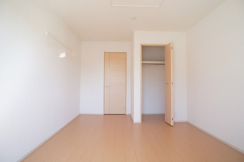 ��ʌ�����s����P���ڂ̃A�p�[�g�̌���