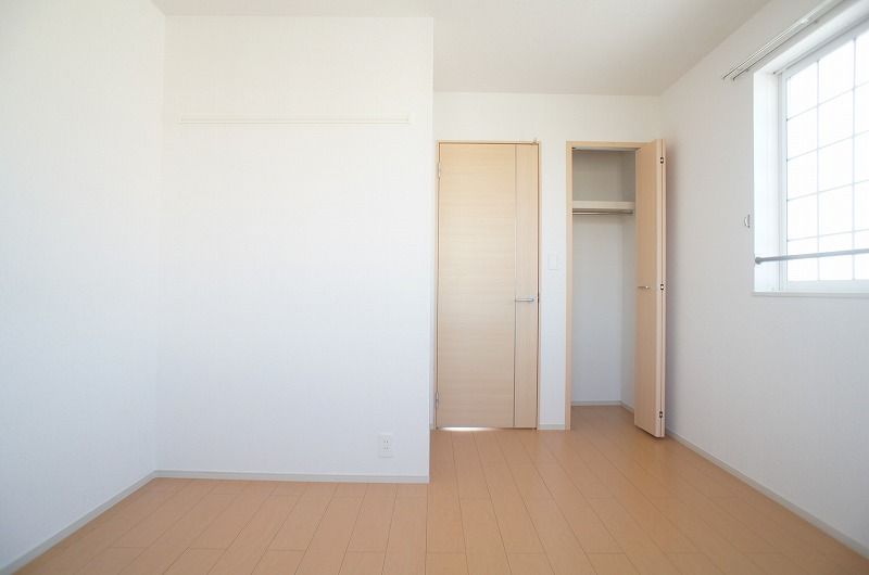 ��ʌ�����s����P���ڂ̃A�p�[�g�̃o���R�j�[