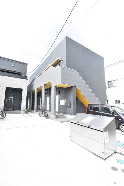 ��ʌ��������܎s�k��{�����Q���ڂ̃A�p�[�g�̌����O��