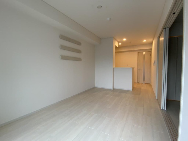 ��ʌ�����s�{���P���ڂ̃A�p�[�g�̋��ԁE���r���O