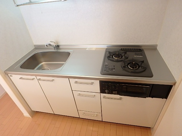 ��ʌ��������܎s�Y�a�擌�������̃}���V�����̃L�b�`��