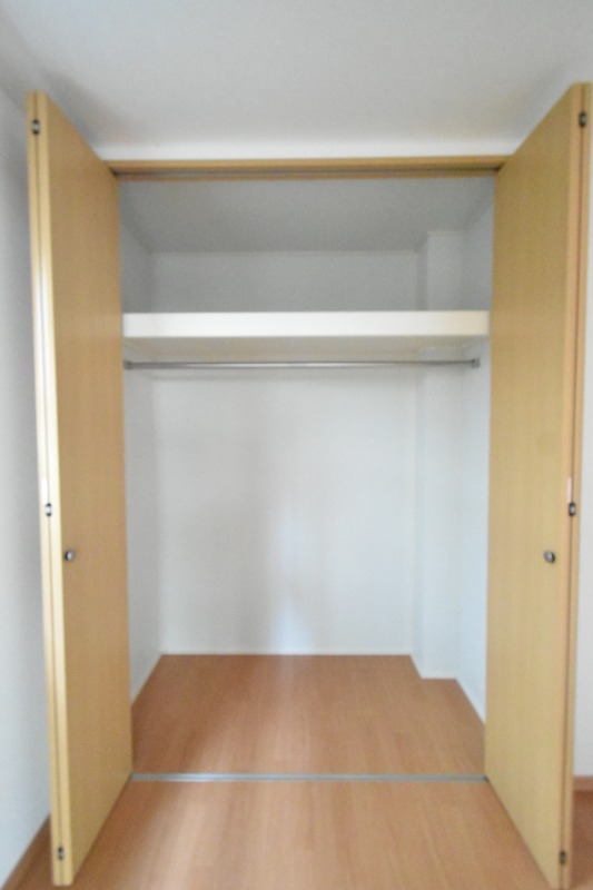 ��ʌ��������܎s��{��听���Q���ڂ̃A�p�[�g�̎��[