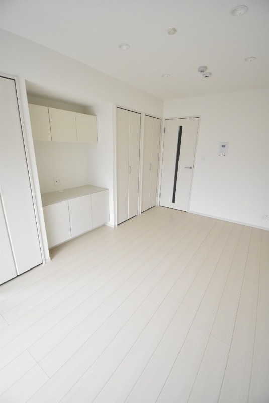 ��ʌ��������܎s�k��{�����R���ڂ̃}���V�����̂��̑������E�X�y�[�X