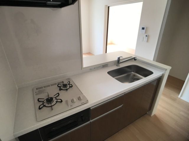 ��ʌ��������܎s�΋揼�؂R���ڂ̃A�p�[�g�̃L�b�`��