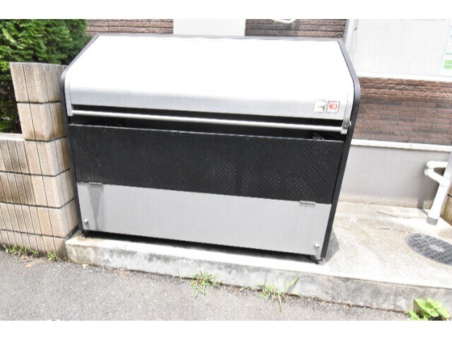 ��ʌ��������܎s�k����i���R���ڂ̃A�p�[�g�̂��̑�