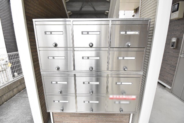 ��ʌ��������܎s�k����i���R���ڂ̃A�p�[�g�̂��̑�