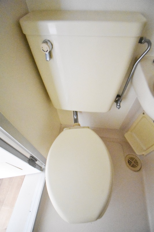 ��ʌ�����s��c�{�̃A�p�[�g�̃g�C��