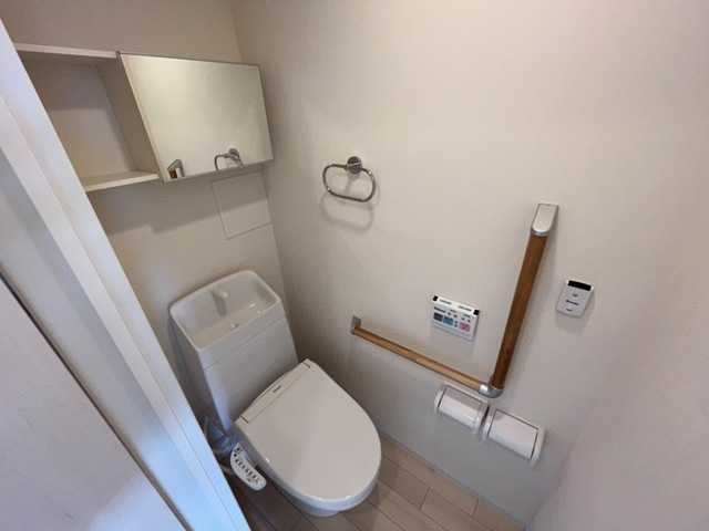 ��ʌ��������܎s�΋�厚���̃}���V�����̃g�C��