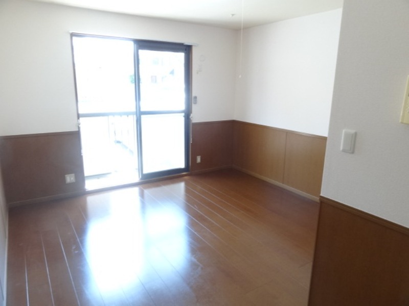 ��ʌ��������܎s�k����i���P���ڂ̃A�p�[�g�̂��̑������E�X�y�[�X