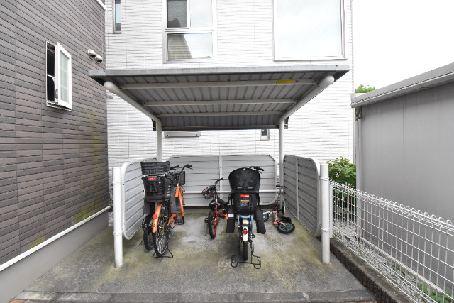 ��ʌ�����s���ԂQ���ڂ̃A�p�[�g�̂��̑�