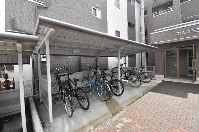 ��ʌ�����s�O�c�a�P���ڂ̃}���V�����̂��̑�