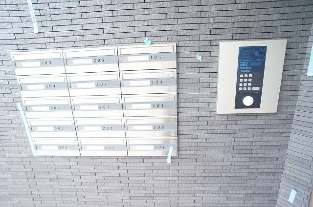 ��ʌ�����s��؂Q���ڂ̃}���V�����̂��̑�