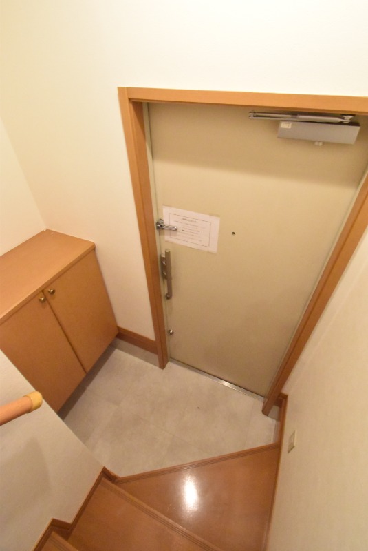 ��ʌ��������܎s�Y�a�搣����Q���ڂ̃A�p�[�g�̌���