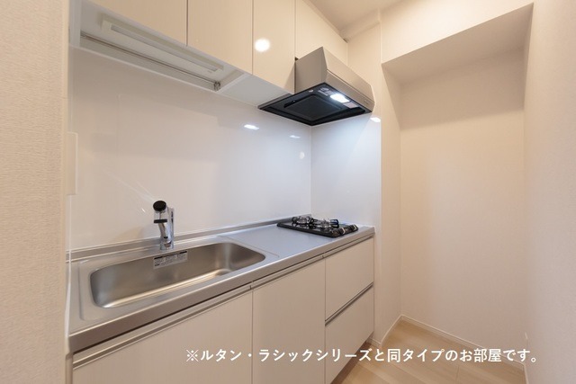 ��ʌ��������܎s�k��ʏ����̃A�p�[�g�̃L�b�`��