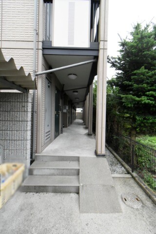 ��ʌ��z�J�s�{�{���P���ڂ̃A�p�[�g�̃G���g�����X