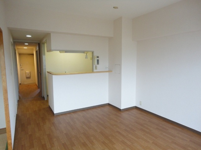 ��ʌ��������܎s�k��g�쒬�P���ڂ̃}���V�����̋����E���r���O