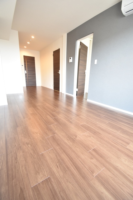 ��ʌ��������܎s������{�����T���ڂ̃}���V�����̋��ԁE���r���O