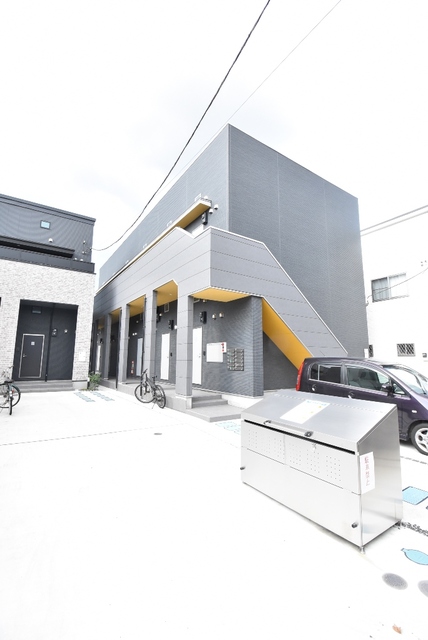 ��ʌ��������܎s�k��{�����Q���ڂ̃A�p�[�g�̌����O��