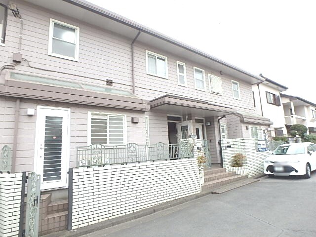 ��ʌ��������܎s��{��V�����Q���ڂ̃A�p�[�g�̌����O��