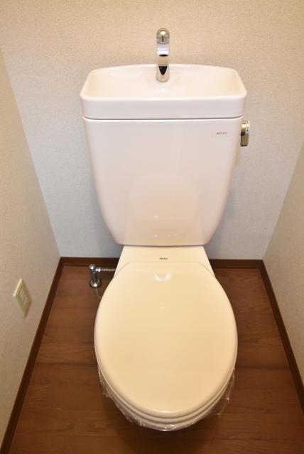 ��ʌ��������܎s������㗎���S���ڂ̃A�p�[�g�̃g�C��