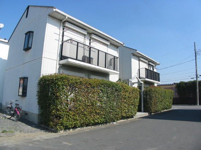 ��ʌ��z�J�s���z�J�V���ڂ̃A�p�[�g�̌����O��