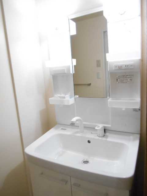 ��ʌ��������܎s�����擌��{�S���ڂ̃}���V�����̐��ʏ�