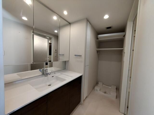 ��ʌ��������܎s�������J�Q���ڂ̃}���V�����̐��ʏ�