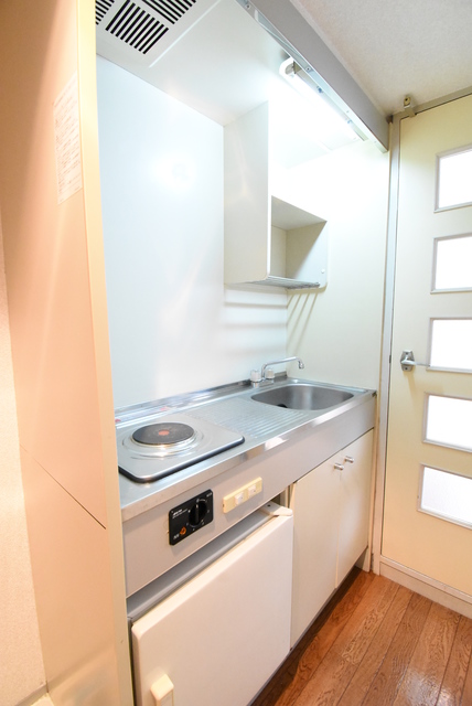 ��ʌ��������܎s�����擌��{�U���ڂ̃A�p�[�g�̃L�b�`��